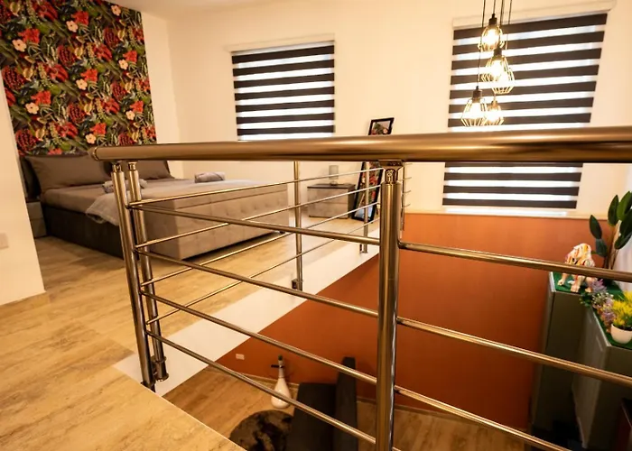 Nyaraló Duplex Modern House , Centrally Located *