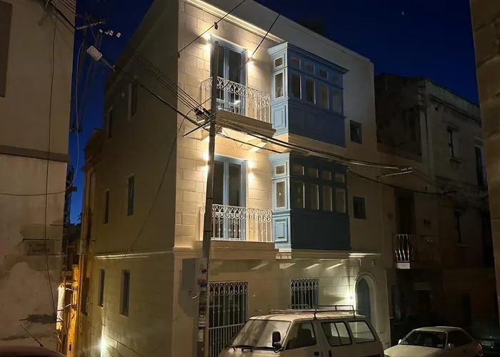 Duplex Modern House , Centrally Located *